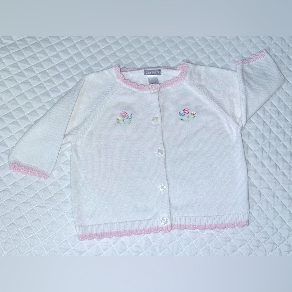 Carter’s Infant Baby Girls White Button Down Sweater Floral Embroidery Size 12 M